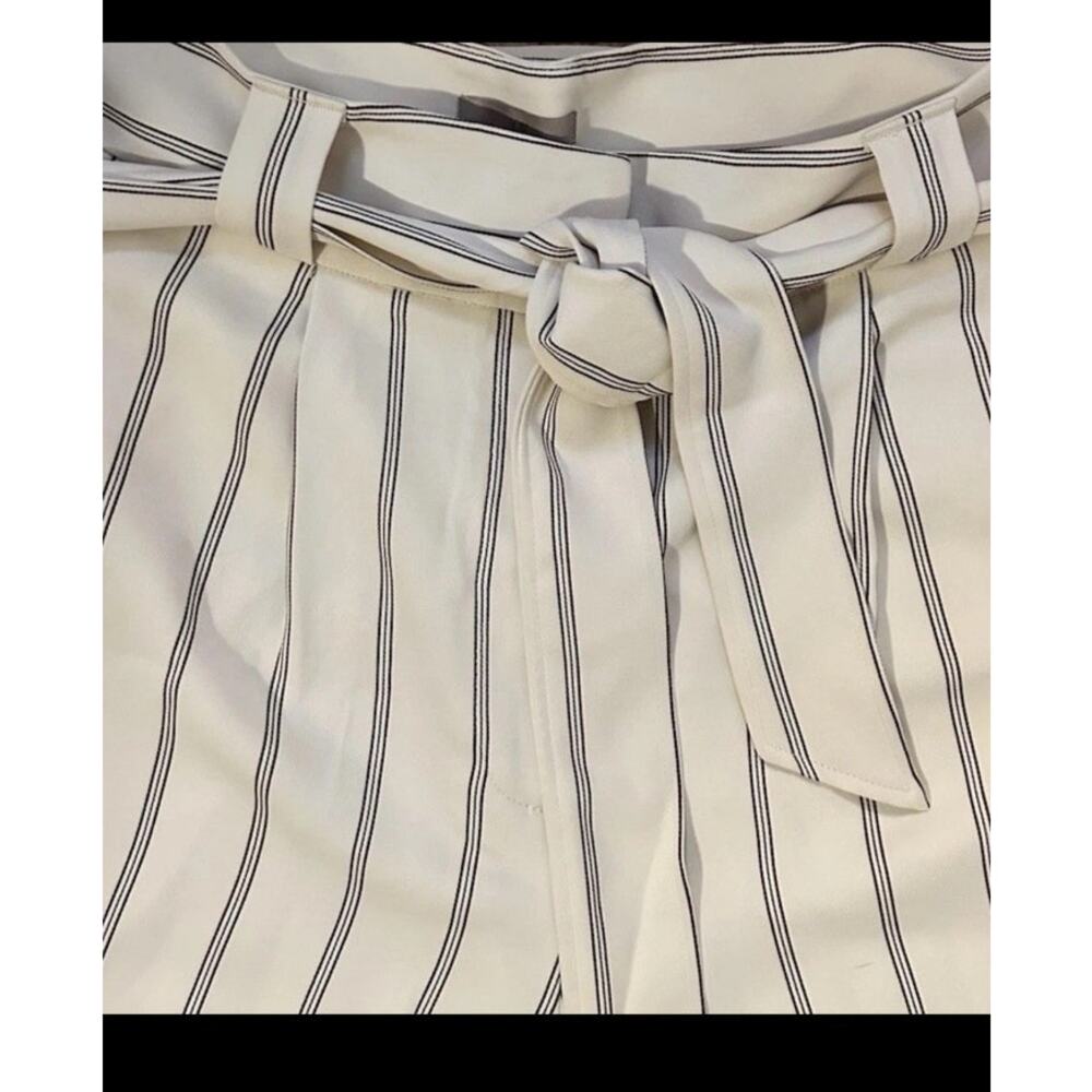 H & M Wide Leg dress pants with belt-Size 14 - Picture 4 of 8